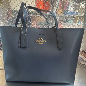Coach Tote